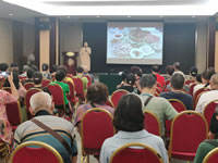 綿陽中旅行假日旅行社舉行胡楊林、南疆專列推薦會