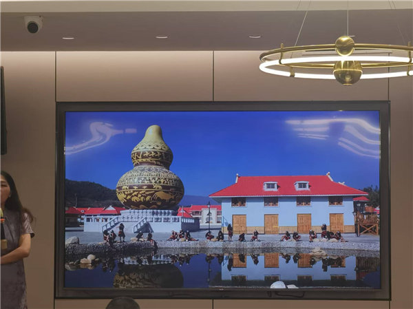 綿陽(yáng)中旅行假日旅行社舉行“什邡號(hào).2025熊貓專列”旅游線路分享會(huì)